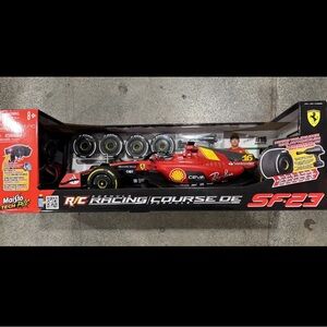 Maisto Tech Ferrari SF-23 Charles Leclerc #16 1:10 Scale F1 RC Car - Brand New